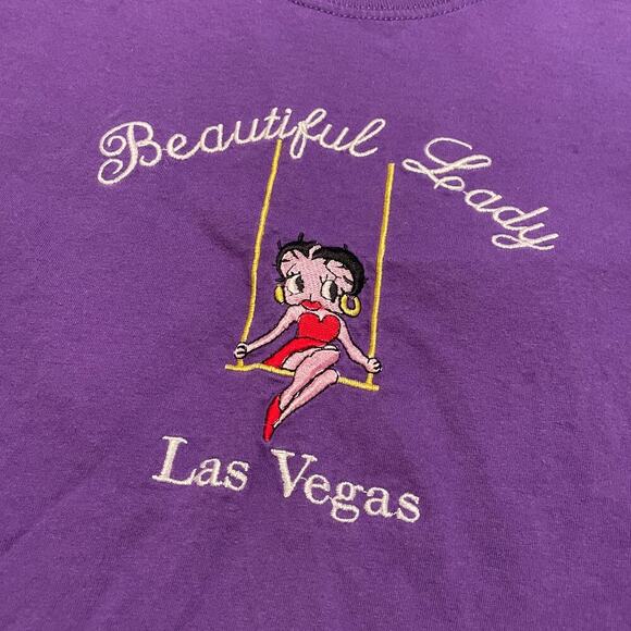 Vintage Betty Boop Embroidered Beautiful Lady Las Vegas Tee Shirt Medium Purple - Picture 2 of 10